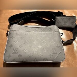 Louis Vuitton duo crossbody bag